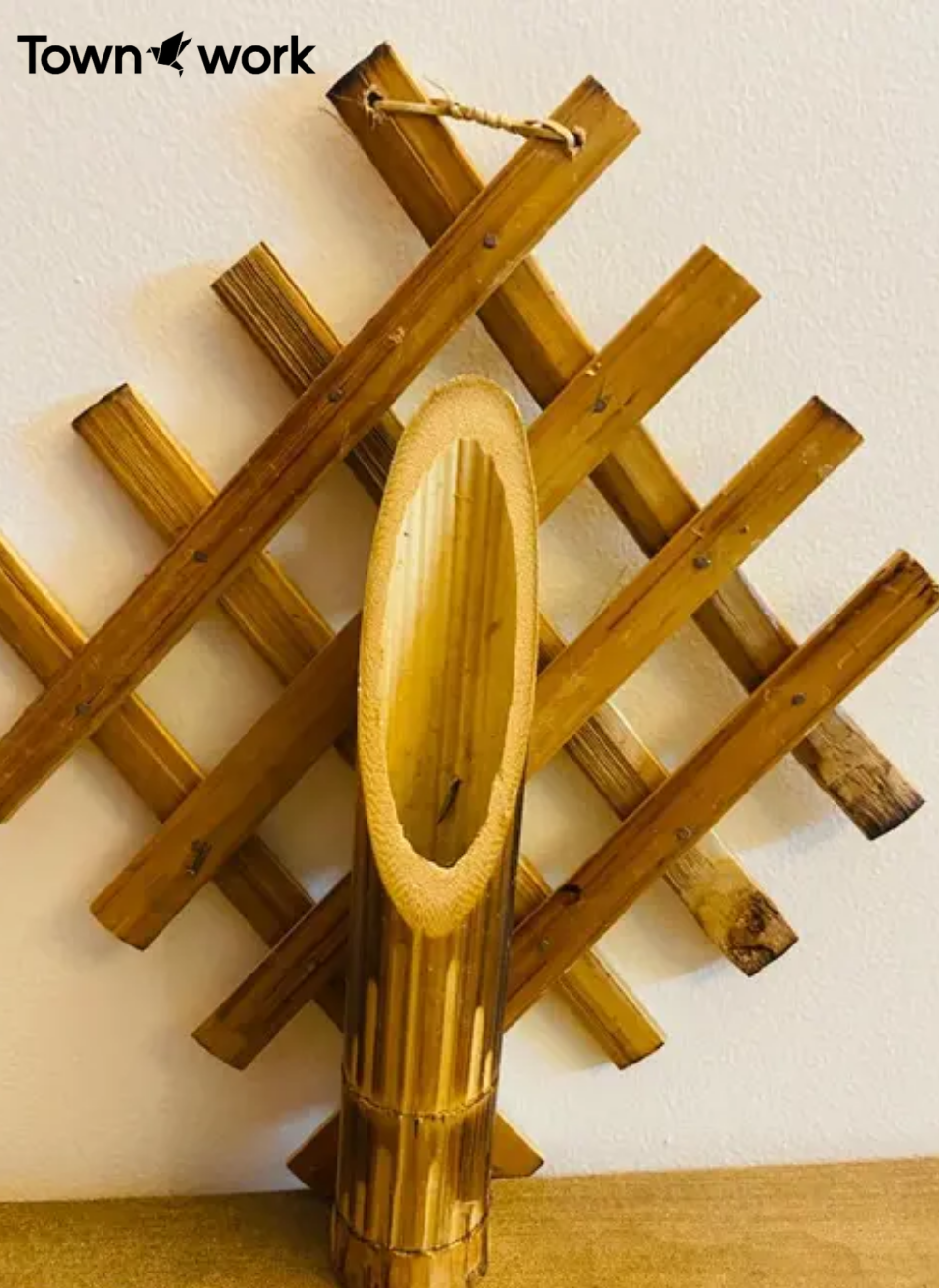 /public/storage/photos/1/Product/1750183712_6851af201140c_Handmade Bamboo wall hanging Flower vase.png